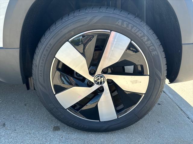 new 2025 Volkswagen Taos car, priced at $28,366