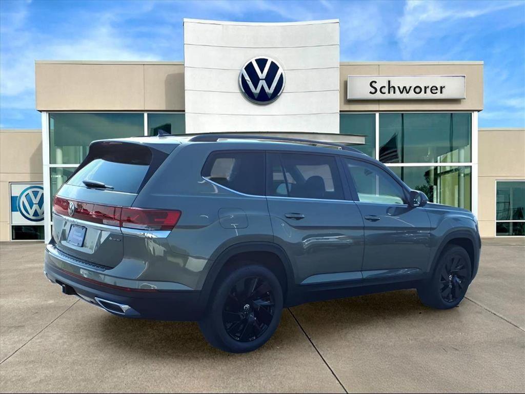 new 2026 Volkswagen Atlas car, priced at $47,731