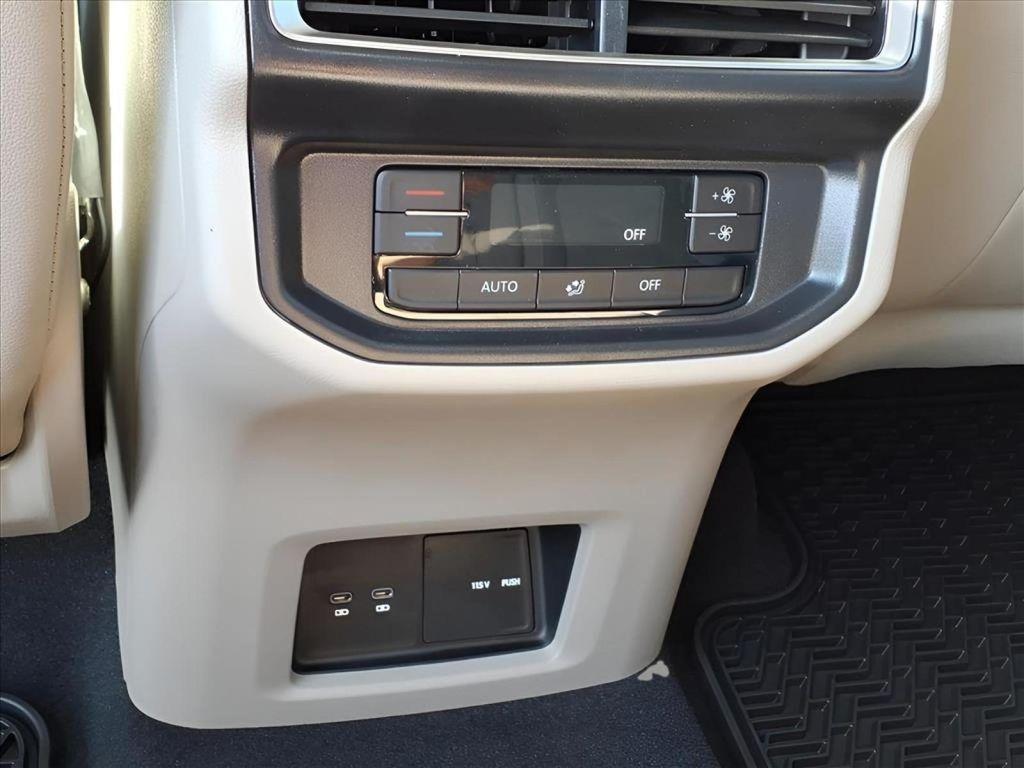 new 2026 Volkswagen Atlas car, priced at $47,731