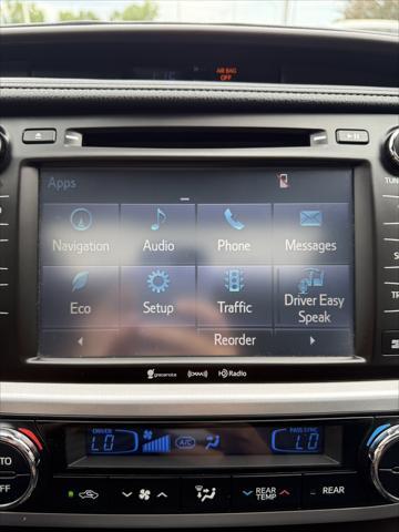 used 2018 Toyota Highlander car, priced at $26,999