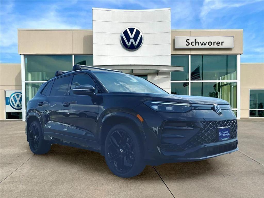 new 2025 Volkswagen Tiguan car, priced at $39,645