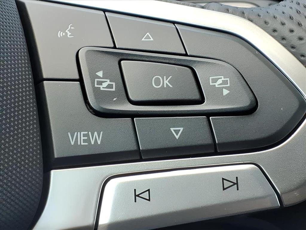 new 2025 Volkswagen Tiguan car, priced at $39,645