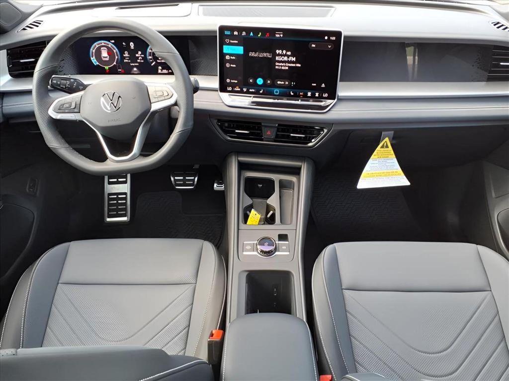 new 2025 Volkswagen Tiguan car, priced at $39,645