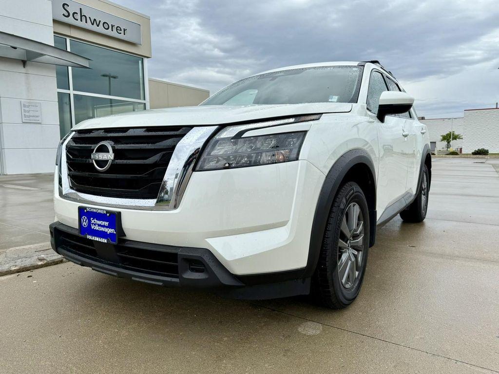 used 2024 Nissan Pathfinder car, priced at $31,377