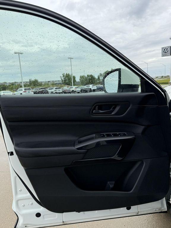 used 2024 Nissan Pathfinder car, priced at $31,377