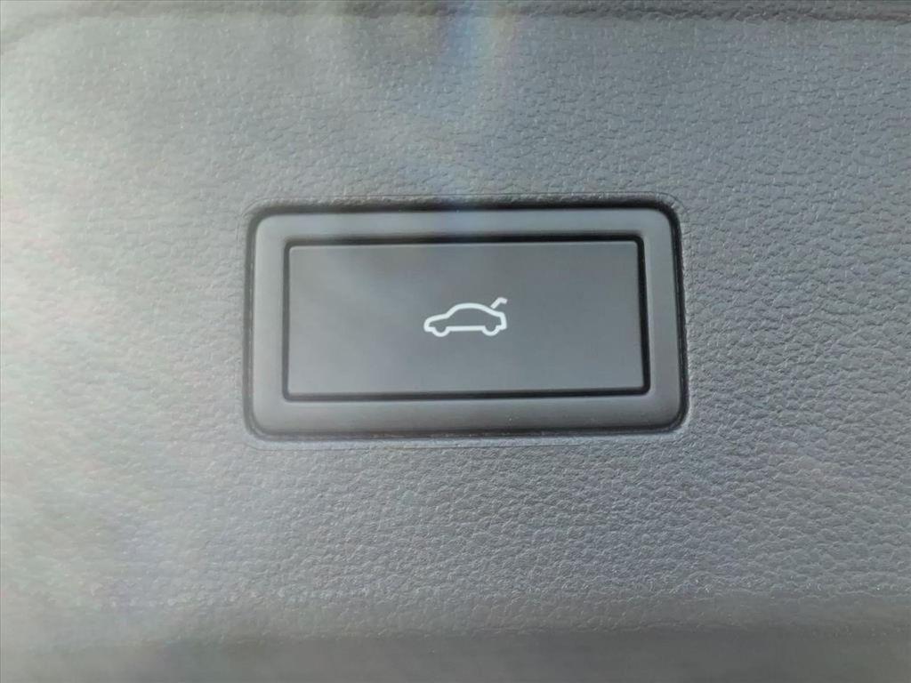 new 2026 Volkswagen Atlas car, priced at $56,647