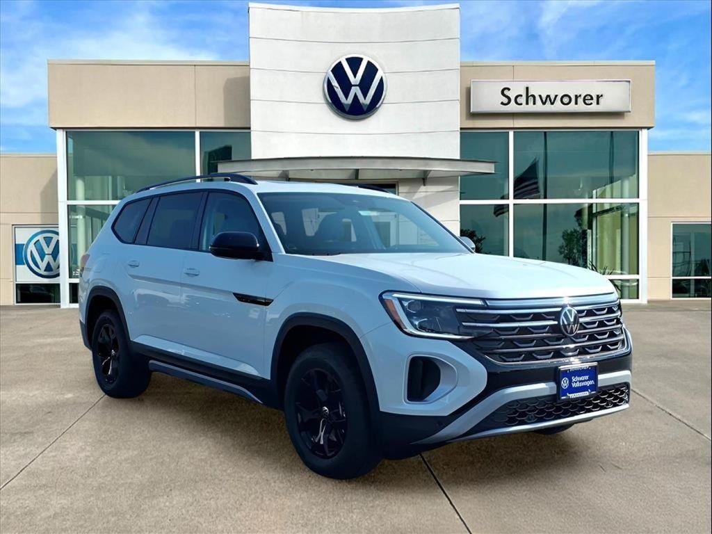 new 2026 Volkswagen Atlas car, priced at $50,021