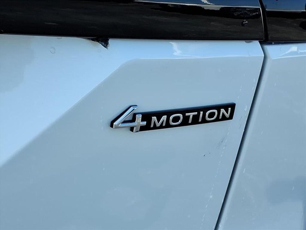 new 2026 Volkswagen Atlas car, priced at $50,021