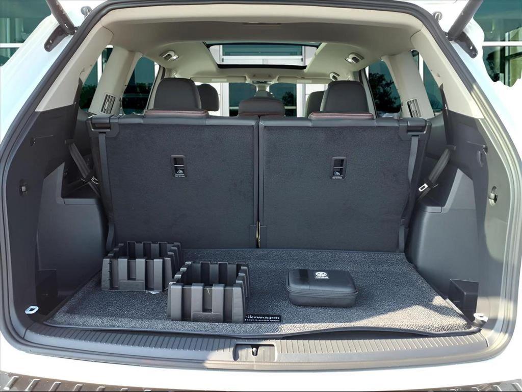 new 2026 Volkswagen Atlas car, priced at $50,021