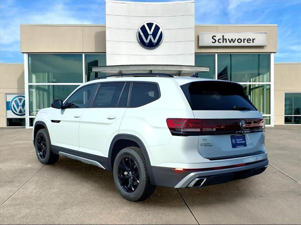 new 2026 Volkswagen Atlas car, priced at $50,021