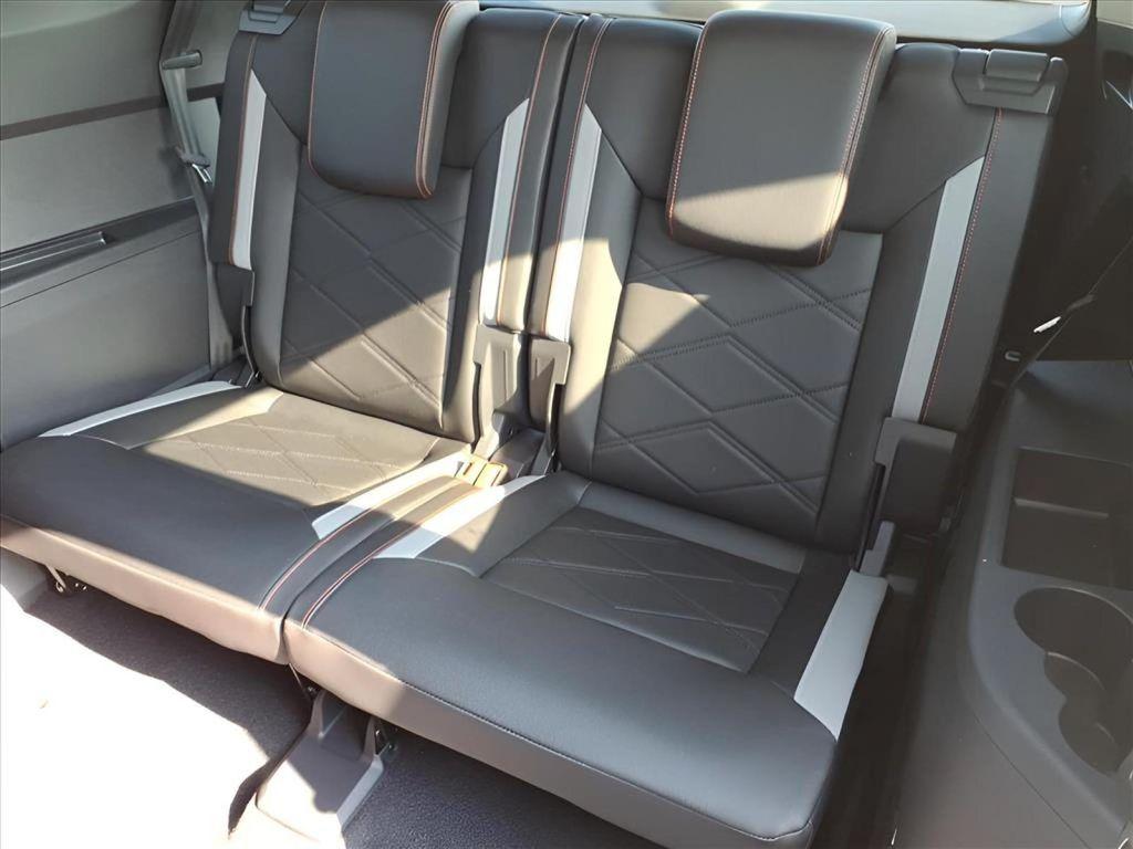 new 2026 Volkswagen Atlas car, priced at $50,021