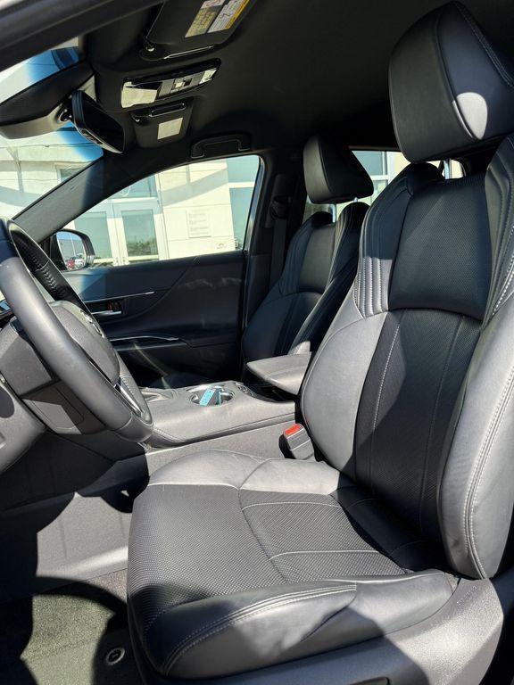 used 2021 Toyota Venza car, priced at $25,183