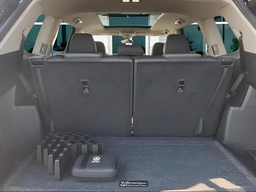 new 2026 Volkswagen Atlas car, priced at $51,126