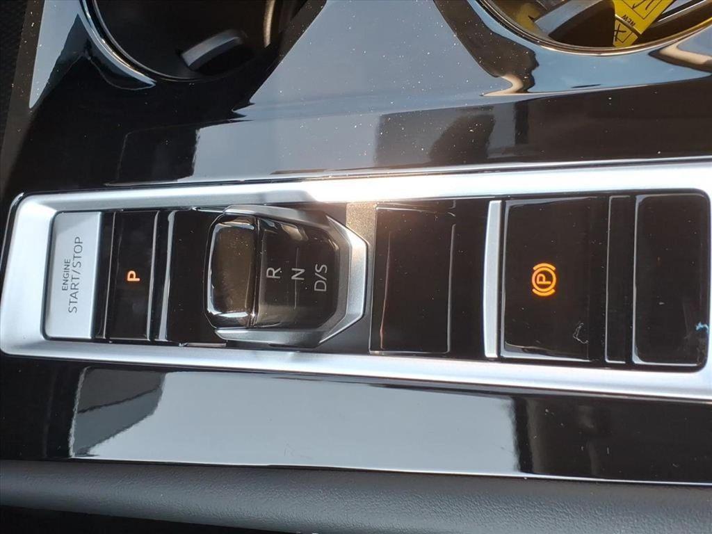 new 2026 Volkswagen Atlas car, priced at $51,126