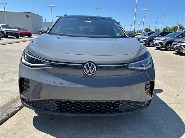 new 2025 Volkswagen ID.4 car, priced at $50,166