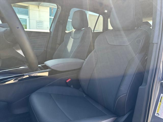 new 2025 Volkswagen ID.4 car, priced at $50,166