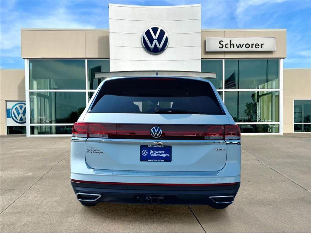 new 2026 Volkswagen Atlas car, priced at $49,386