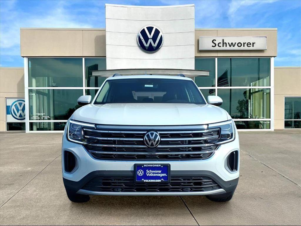 new 2026 Volkswagen Atlas car, priced at $49,386