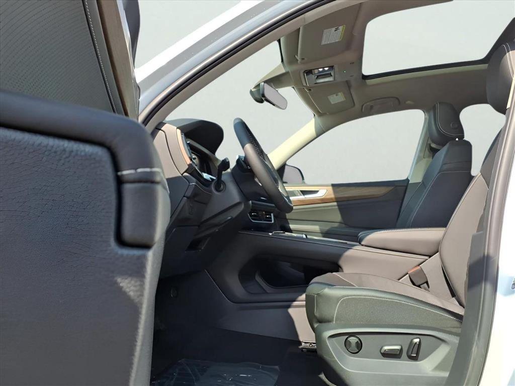 new 2026 Volkswagen Atlas car, priced at $49,386