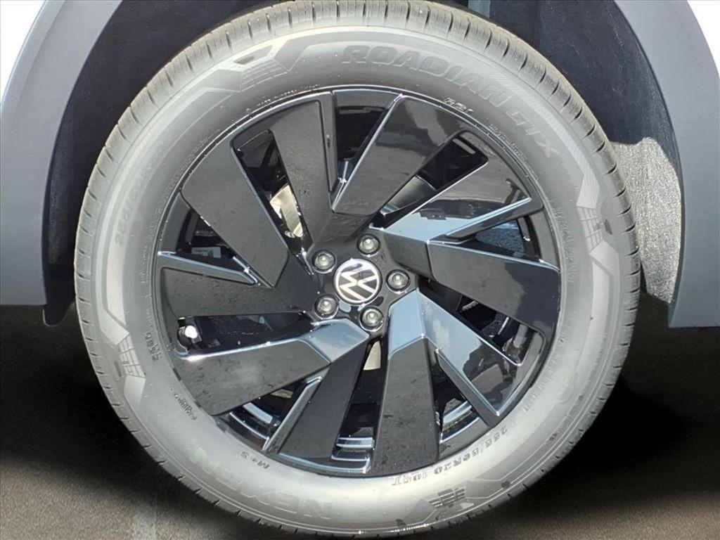 new 2026 Volkswagen Atlas car, priced at $49,386