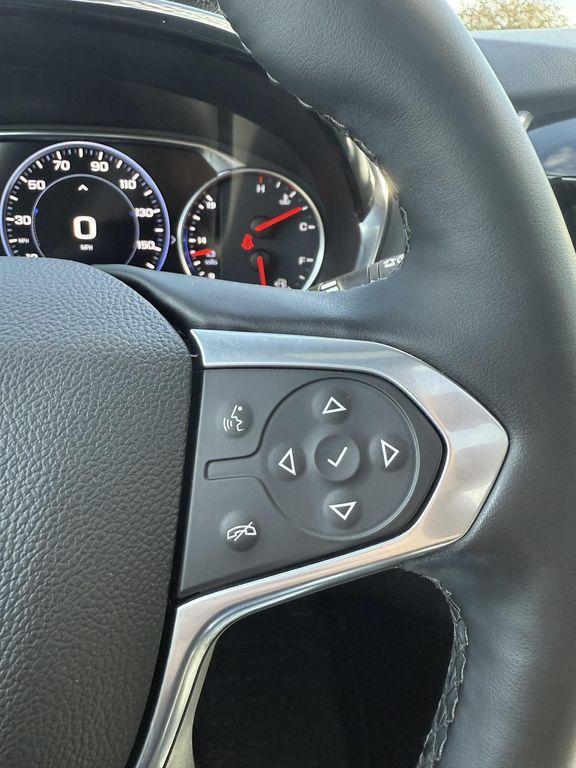 used 2023 Chevrolet Traverse car, priced at $39,527
