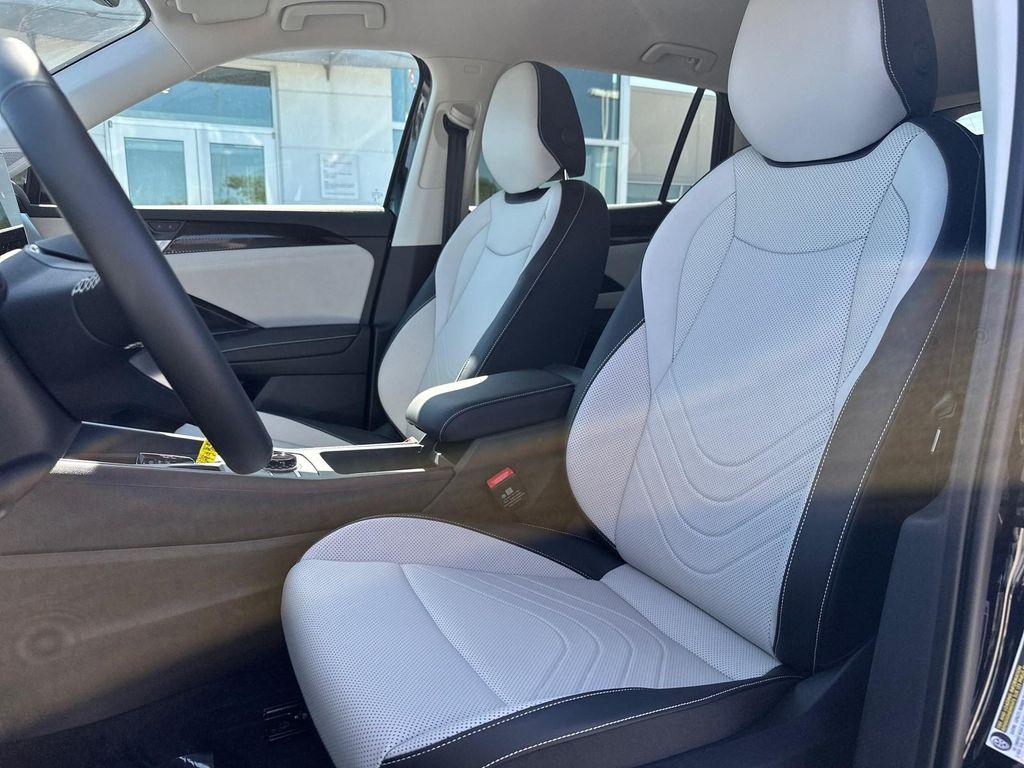 new 2025 Volkswagen Tiguan car, priced at $35,016