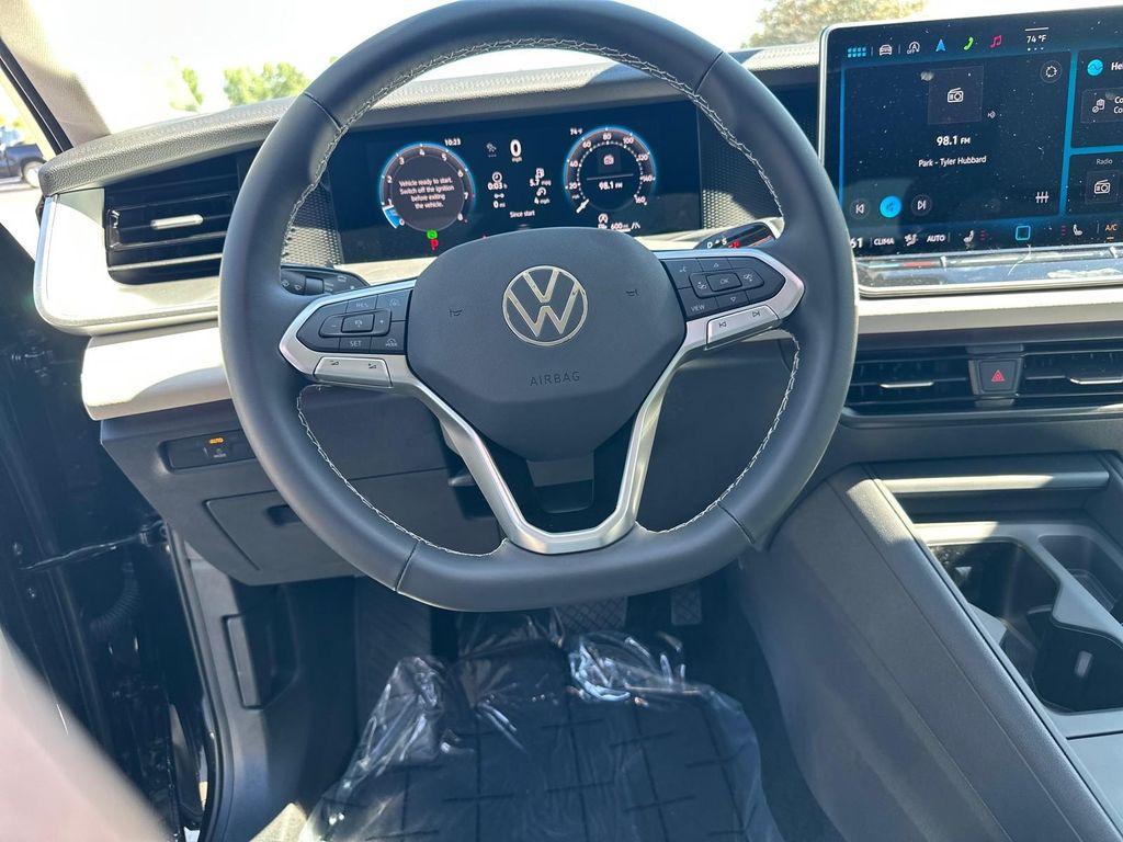 new 2025 Volkswagen Tiguan car, priced at $35,016