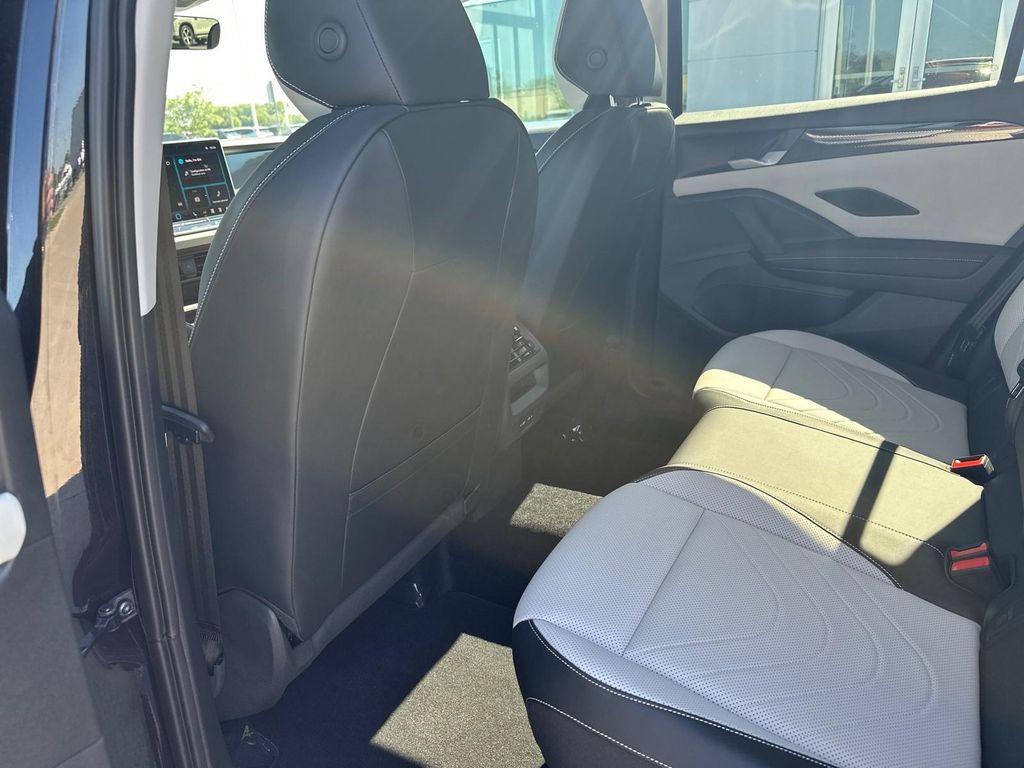 new 2025 Volkswagen Tiguan car, priced at $35,016