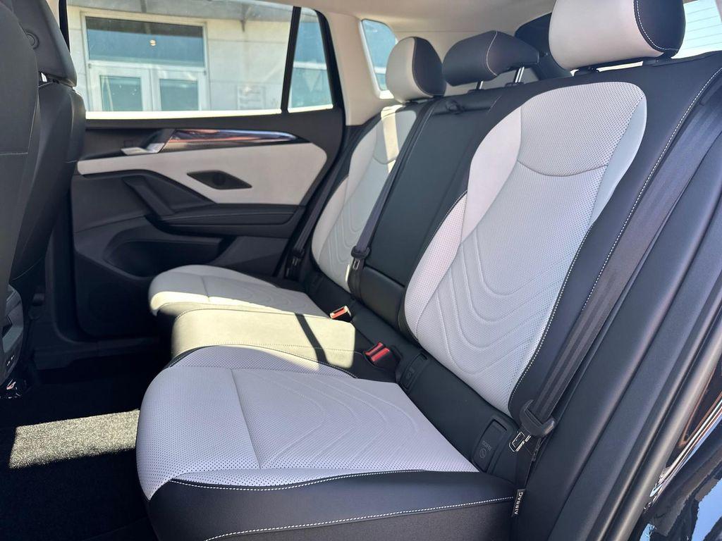 new 2025 Volkswagen Tiguan car, priced at $35,016