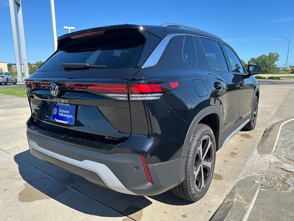new 2025 Volkswagen Tiguan car, priced at $35,016
