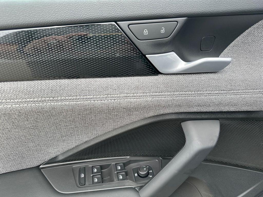 new 2025 Volkswagen Tiguan car, priced at $32,761