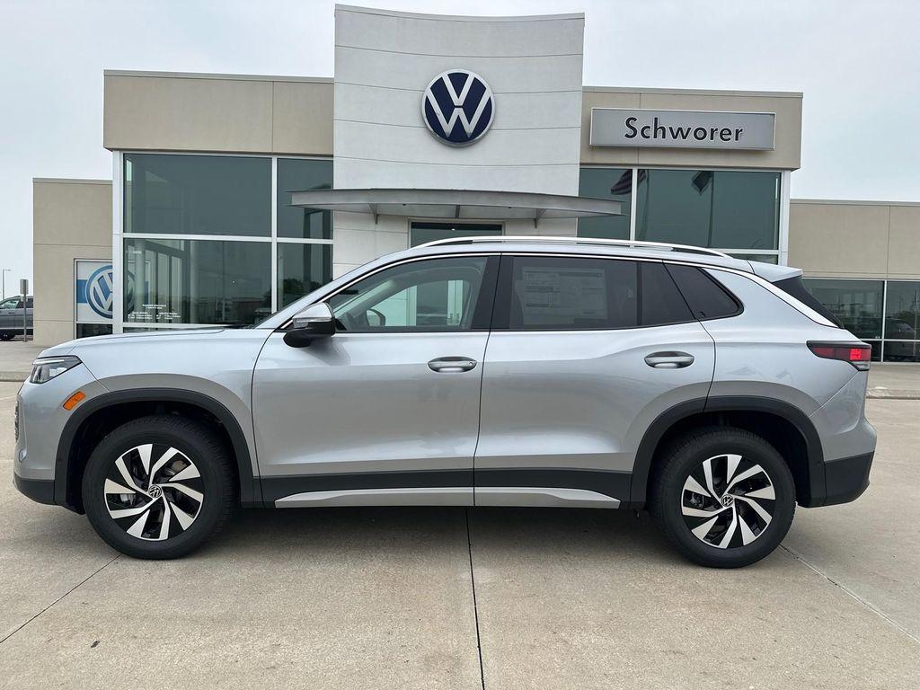 new 2025 Volkswagen Tiguan car, priced at $32,761