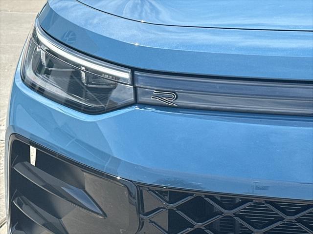 new 2025 Volkswagen Tiguan car, priced at $39,930