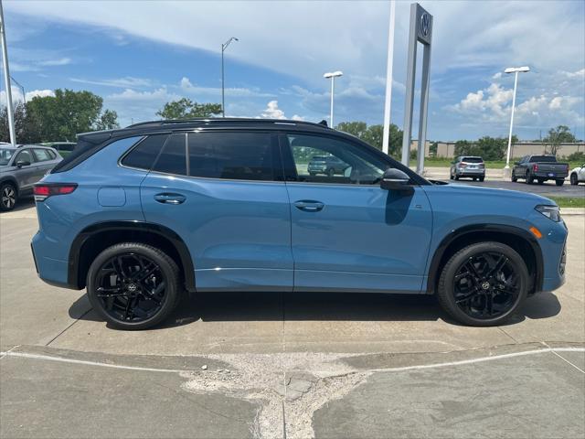new 2025 Volkswagen Tiguan car, priced at $39,930