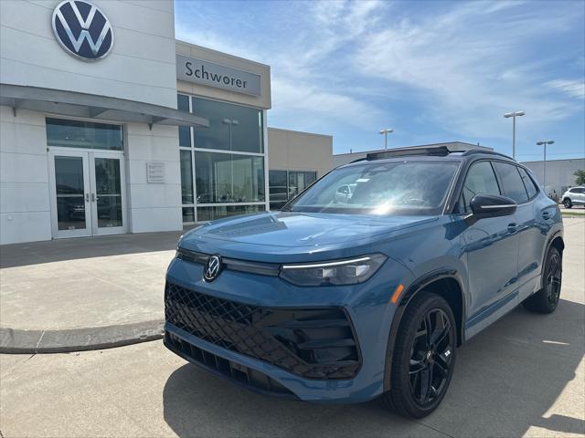 new 2025 Volkswagen Tiguan car, priced at $39,930