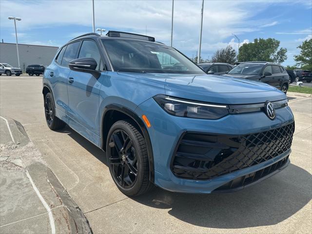 new 2025 Volkswagen Tiguan car, priced at $39,930