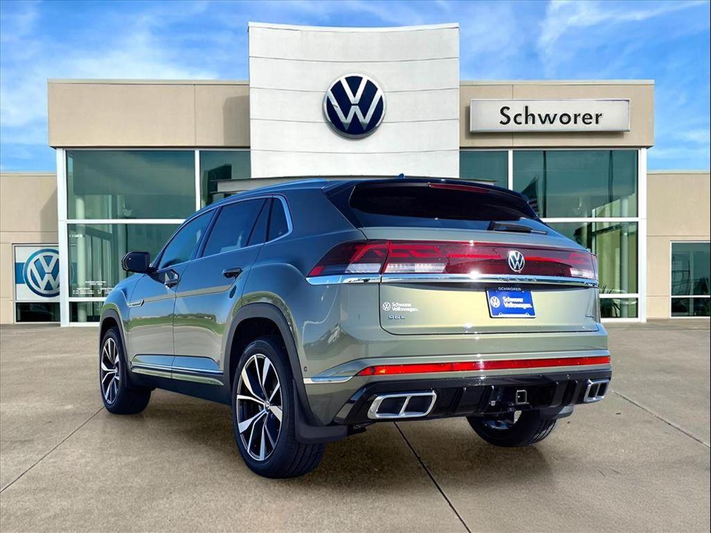new 2026 Volkswagen Atlas Cross Sport car, priced at $56,162
