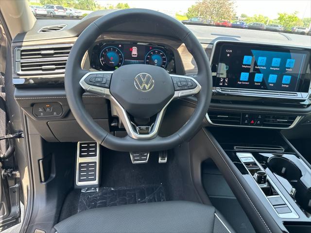 new 2024 Volkswagen Atlas car, priced at $52,033