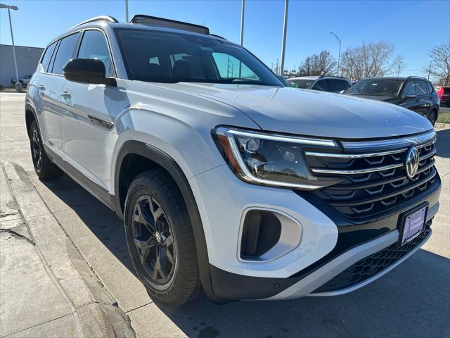 new 2024 Volkswagen Atlas car, priced at $44,329