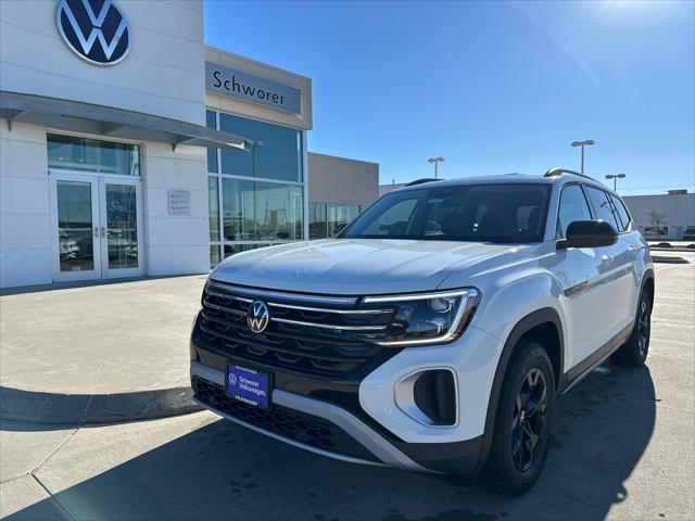 new 2024 Volkswagen Atlas car, priced at $44,329