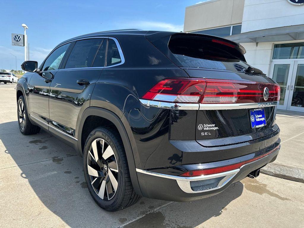 new 2025 Volkswagen Atlas Cross Sport car, priced at $48,091