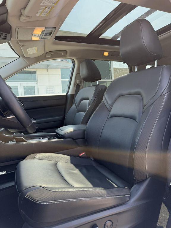 used 2024 Nissan Pathfinder car, priced at $38,804