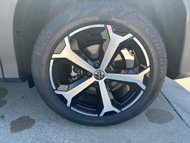 new 2025 Volkswagen Tiguan car, priced at $34,966