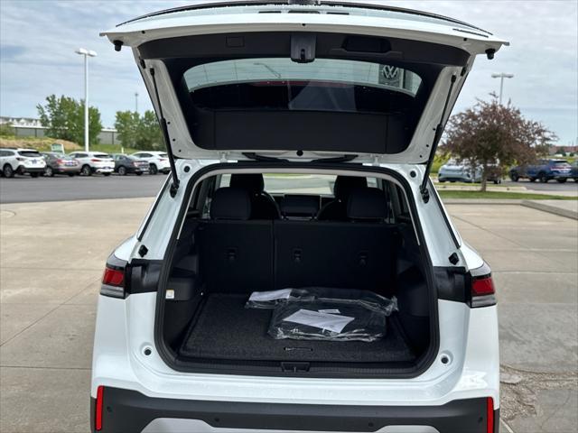 new 2025 Volkswagen Tiguan car, priced at $33,311