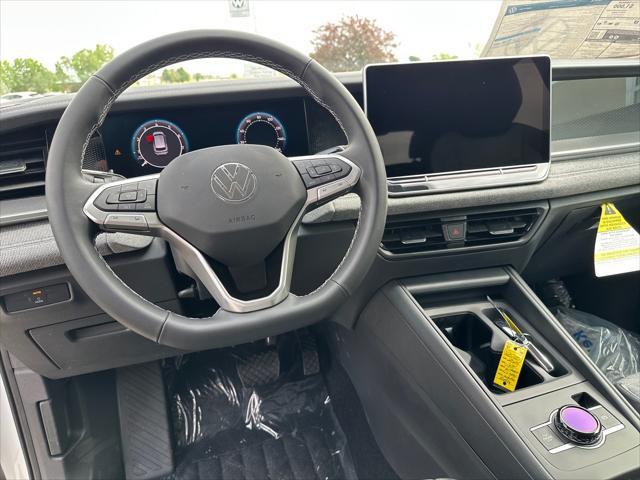 new 2025 Volkswagen Tiguan car, priced at $33,311