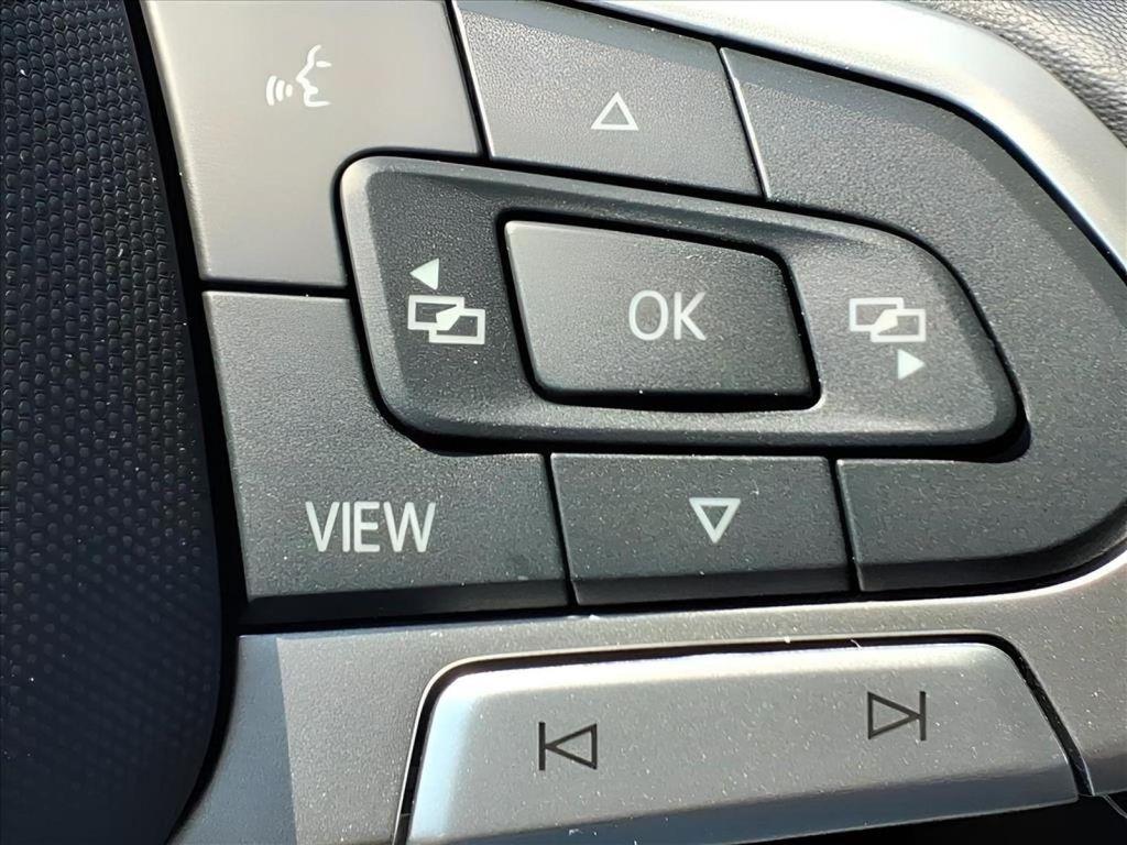 new 2025 Volkswagen Tiguan car, priced at $36,976