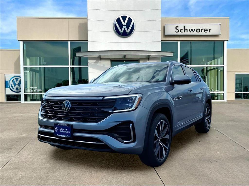 new 2026 Volkswagen Atlas Cross Sport car, priced at $56,162