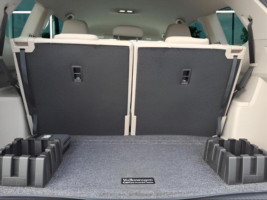 new 2026 Volkswagen Atlas car, priced at $43,146