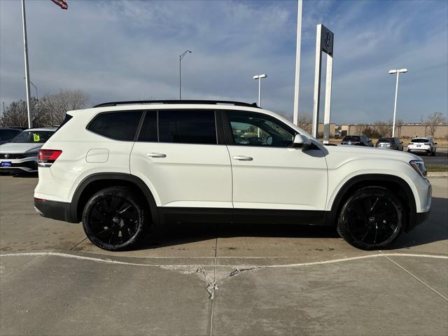 new 2025 Volkswagen Atlas car, priced at $46,315