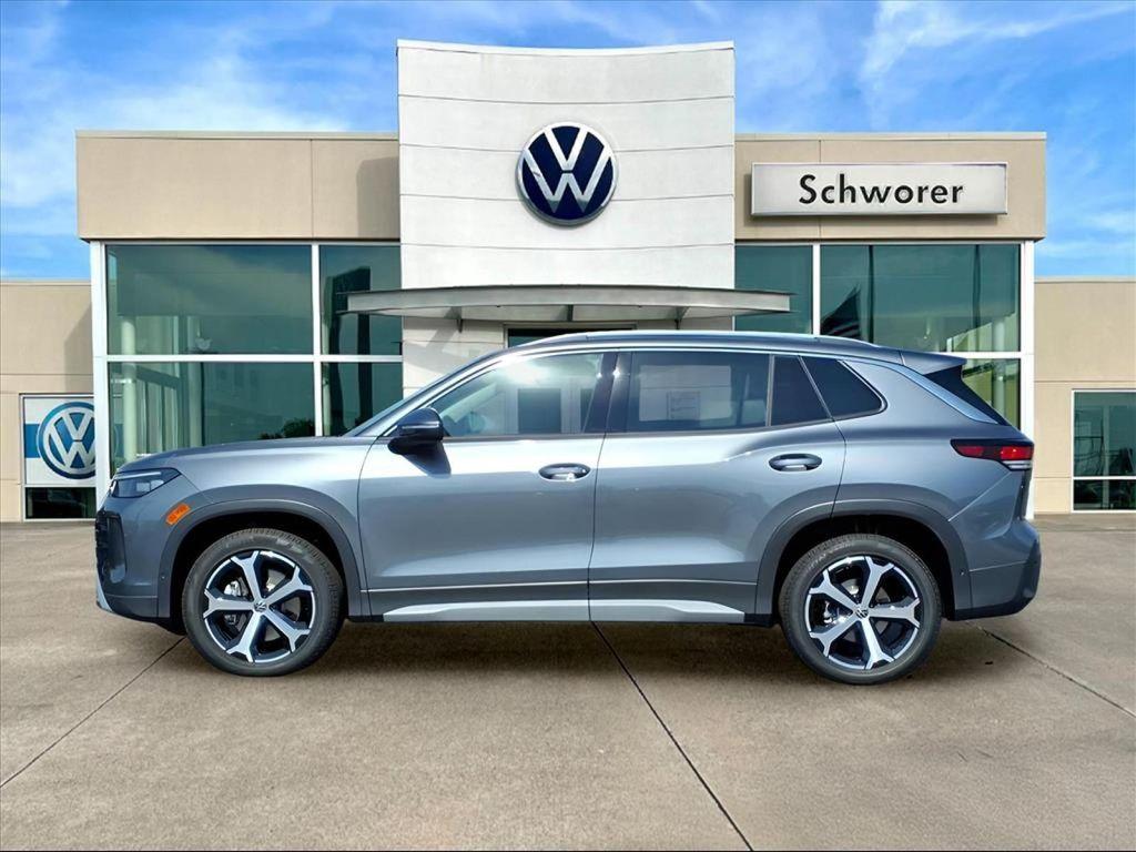 new 2025 Volkswagen Tiguan car, priced at $36,976